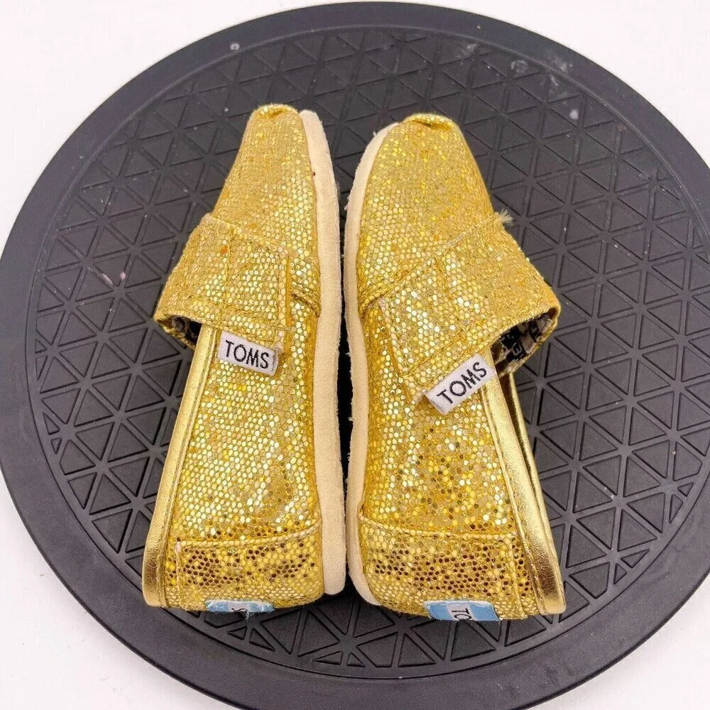 Toms Classic flat gold glitter sparkly baby shoes T5